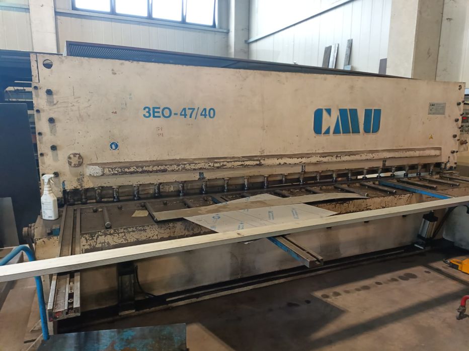 Vând foarfece idraulice pt tablă