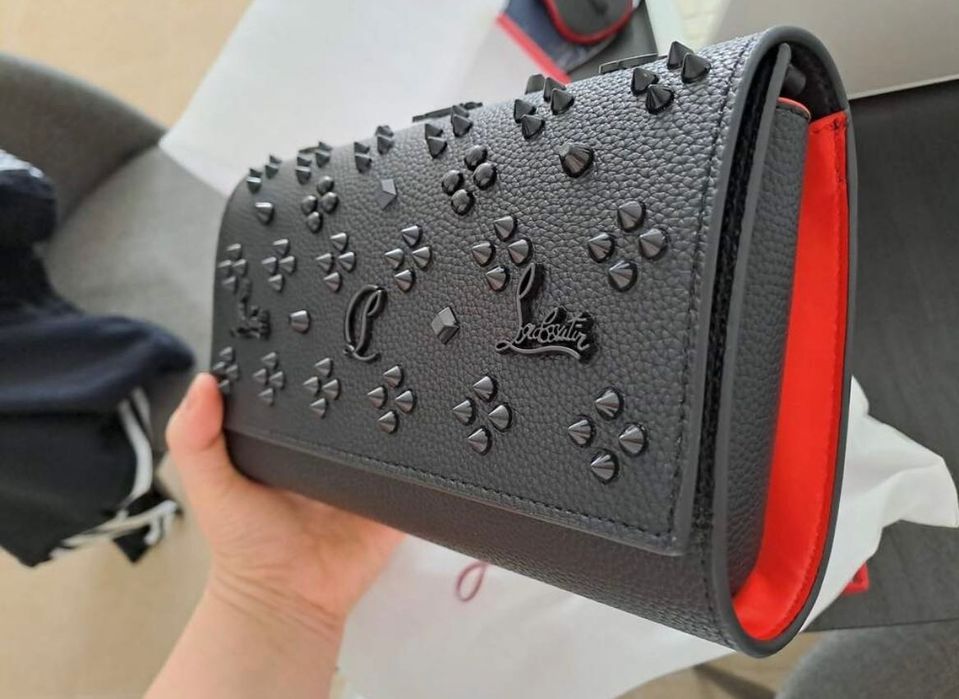 Дамска чанта Christian Louboutin