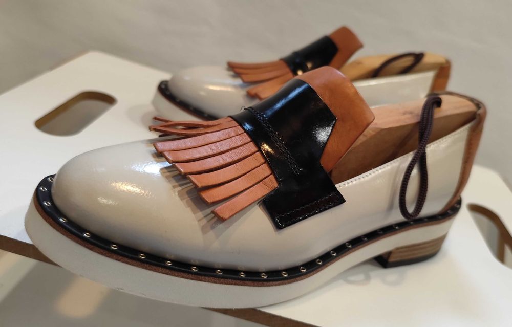 Pantofi mocasini 36.5 loafer Vic Matie piele naturala lustruita