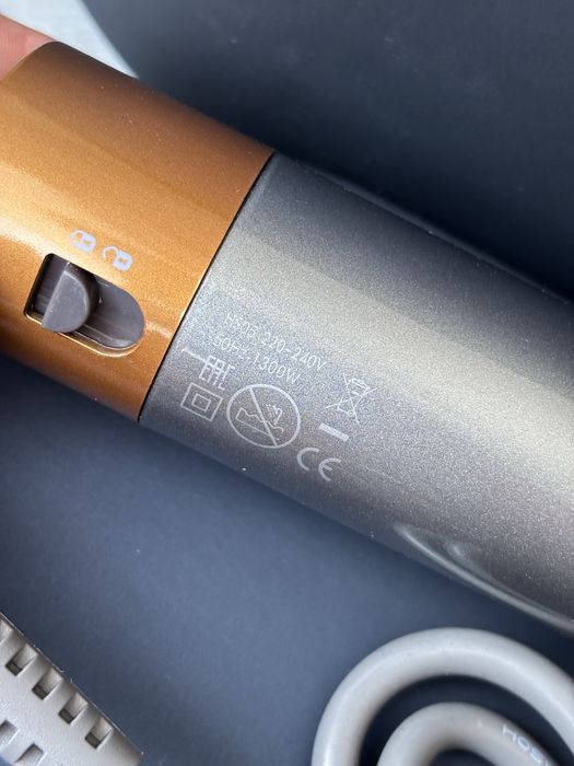 Dyson Airwrap Complete (garantie 2 ani)