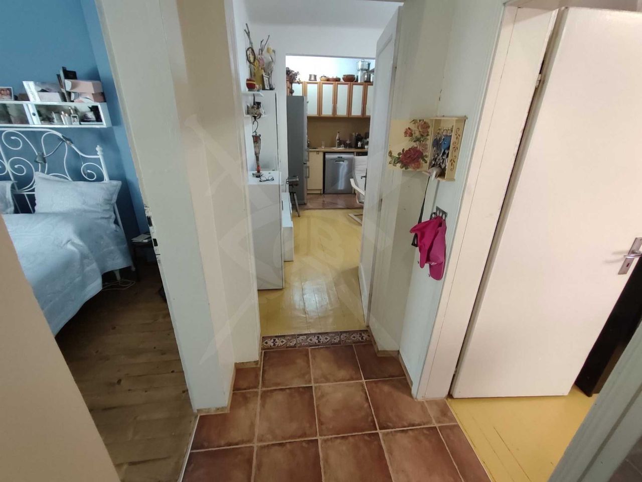 Продава се Етаж от къща в Варна, Център - 180 кв.м за 1306 €/кв.м - Снимка #9