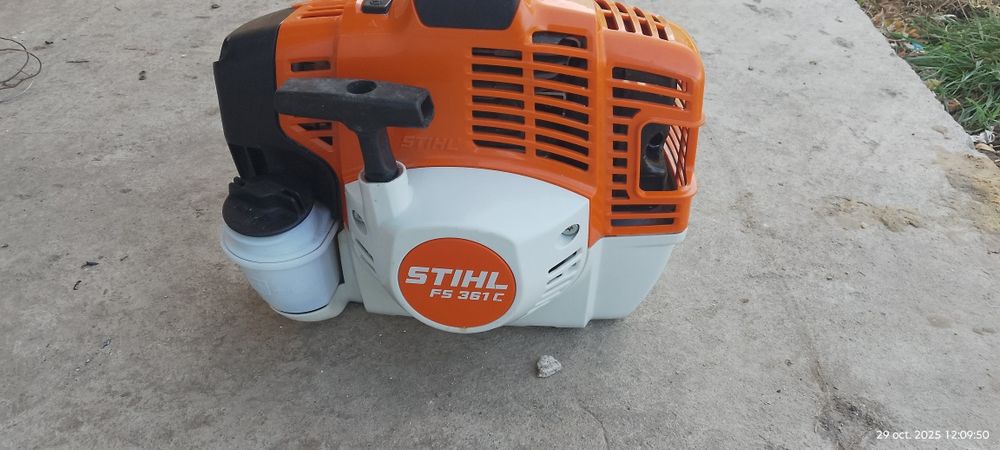 Vând motocoasă Stihl 361 c