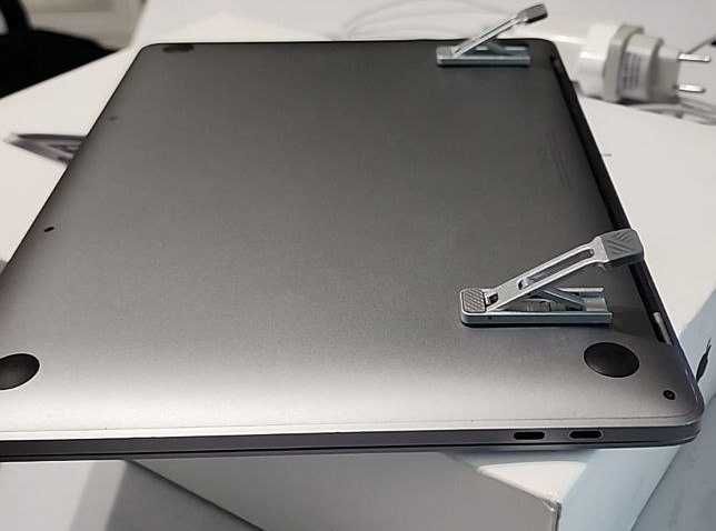 macbook pro 13 дюймов 2020 г два порта thunderbolt 3
