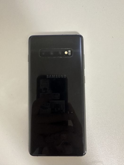 продам samsung s10+