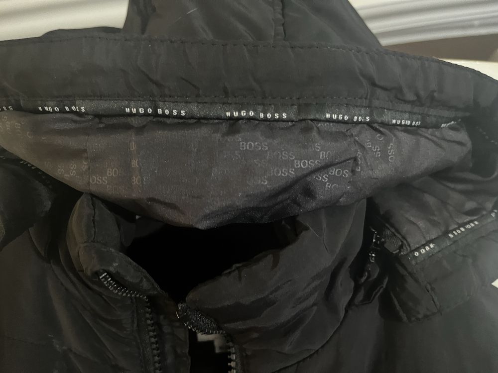 Оригинално яке Hugo Boss