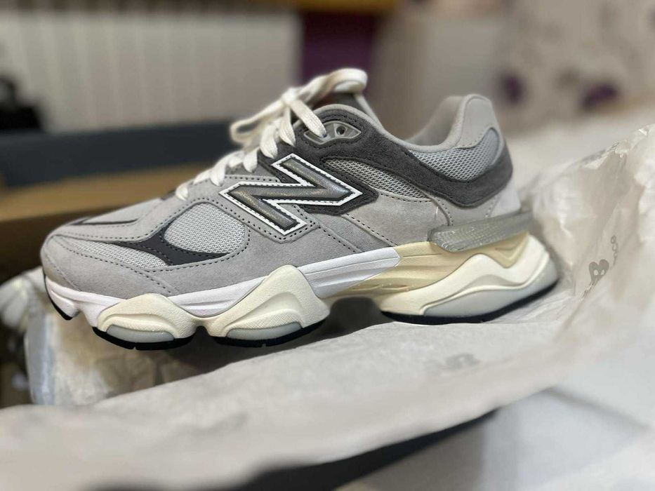 Маратонки New Balance 9060