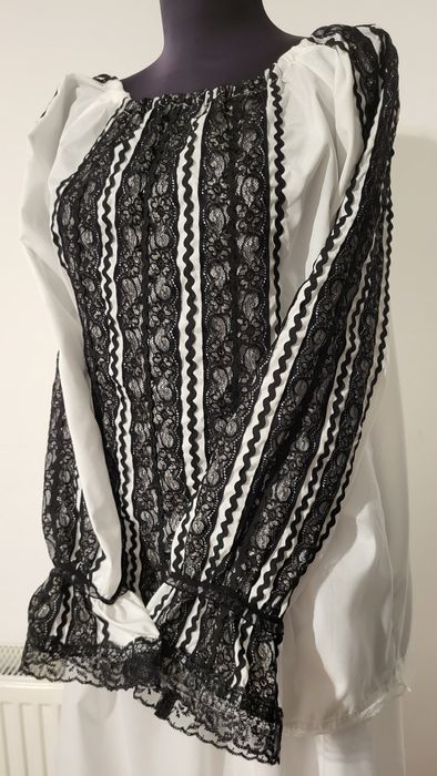 Ie noua,mărimea M-L