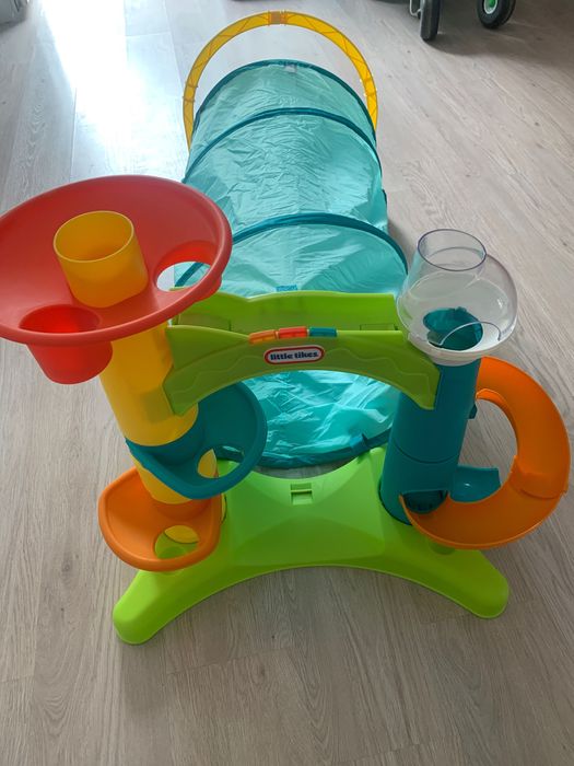 Little tikes  tunel cu bile si mizica