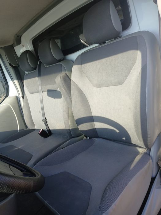 Vand renault trafic lung