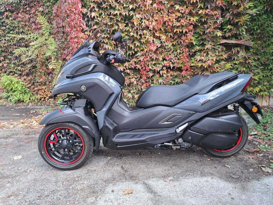 YAMAHA Tricity 300, an 2024, stare nouă - permis conducere categoria B