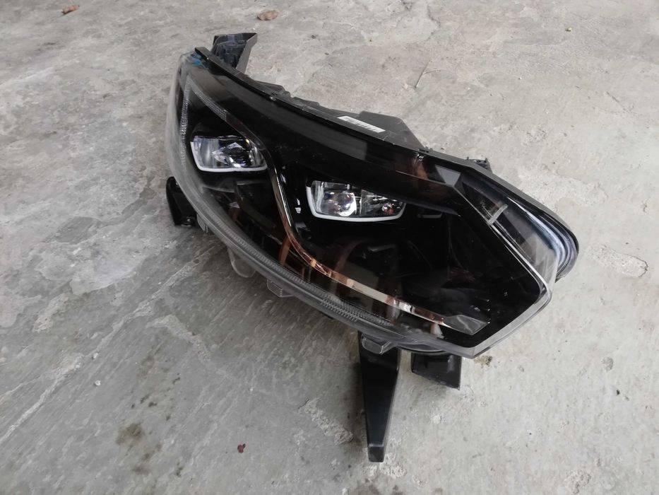 Фар Renault Espace 5 FULL LED десен/ Фар Рено Еспейс LED Оригинален