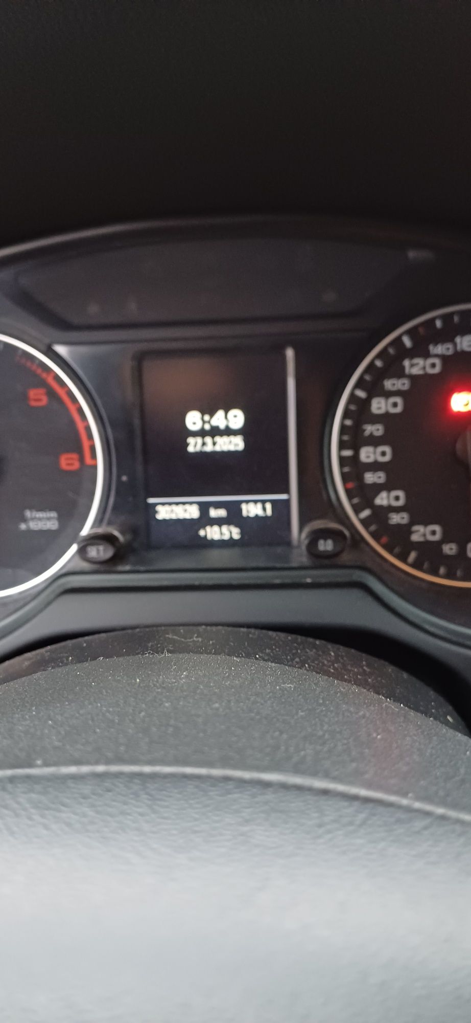 AUDI Q5 2011 10000 EURO Negociabil