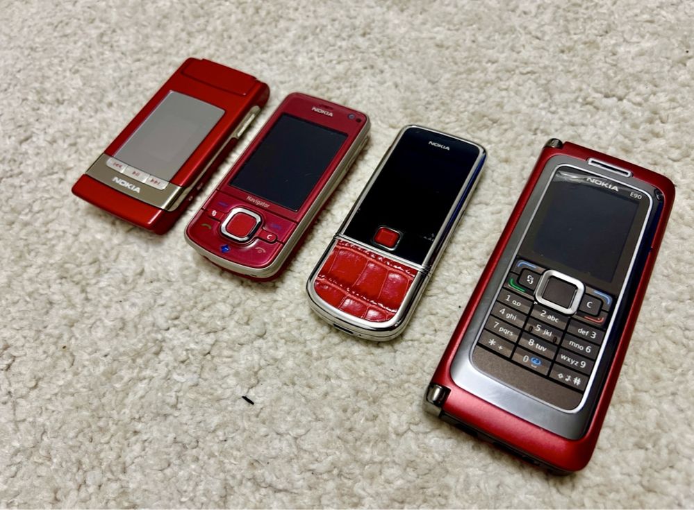 Nokia E90 Red Internet Edition