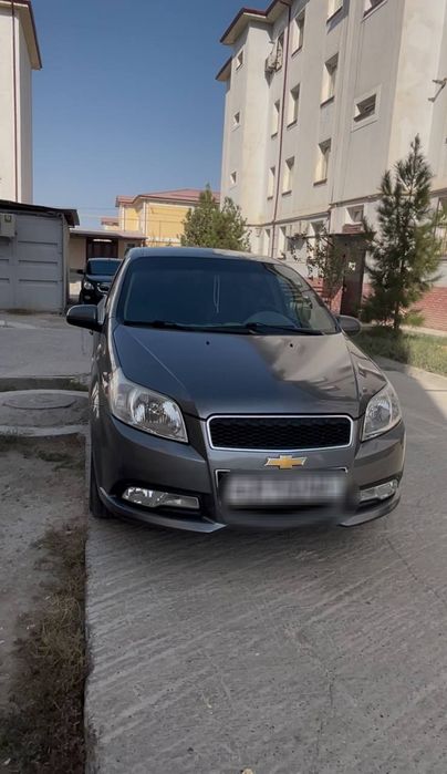 Nexia 3 avtomobili sotuvda