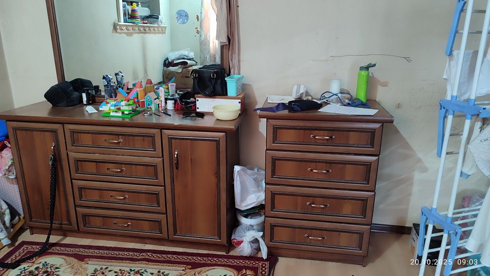 Spalni garnitur sotiladi