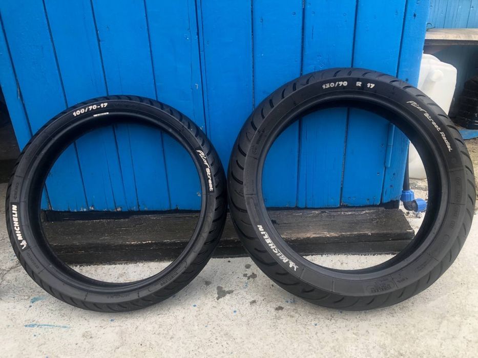 Продам мото резину Michelin