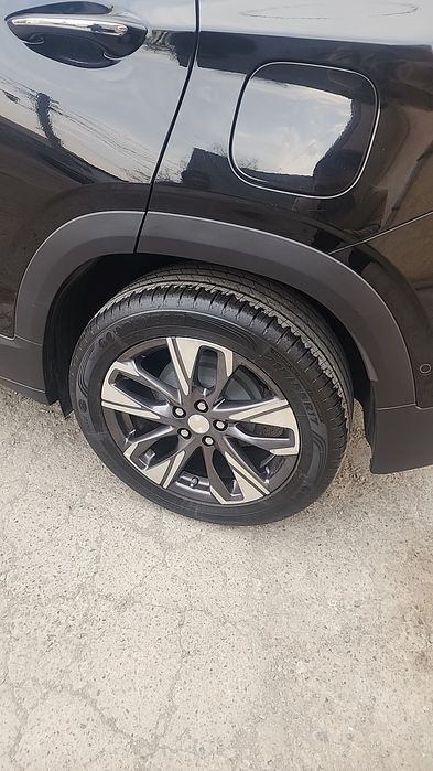 TREKER 2 PREMER moshina idalni benzinda