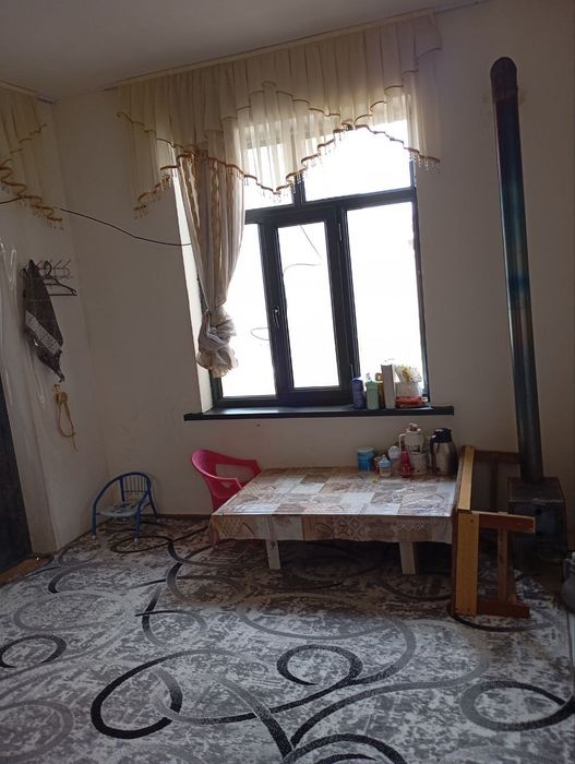 Kvartira uchastka bez xazayn