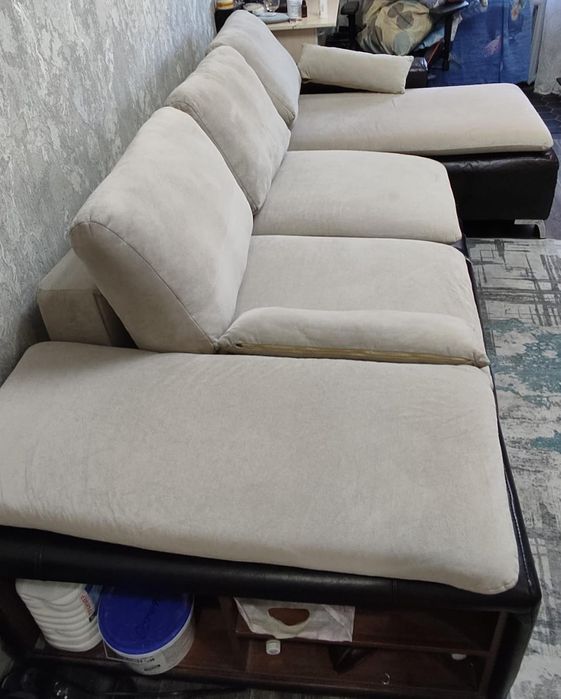 Отдам большой угловой диван в хорошие руки! Самовывоз!