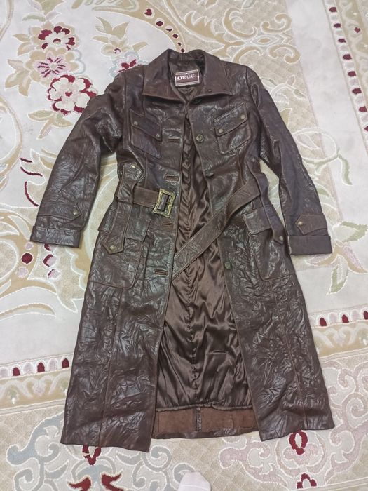 Кожанный плащь 44 р. Новый.