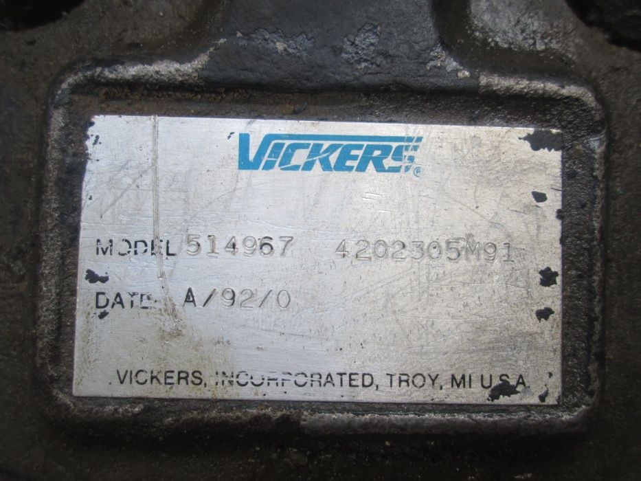 Pompa Vickers 514967 pentru incarcator Hanomag