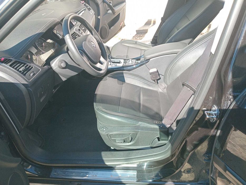 2011 Renault Laguna 2.0 dCi Inițiale Paris