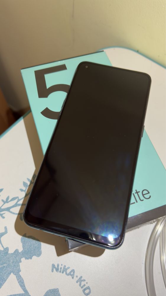 Oppo reno 5 lite в идеальном состоянии
