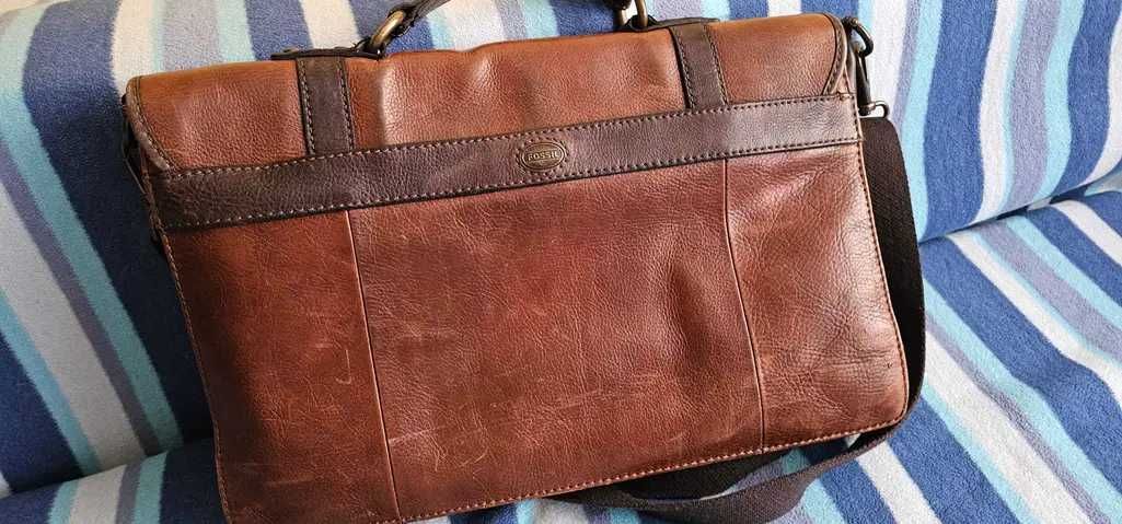 Geanta Fossil Messenger  gen postas