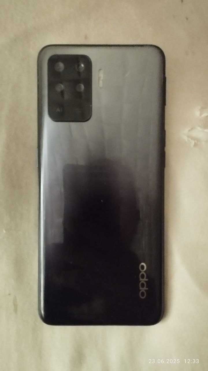 В продаже oppo reno 5 lite
