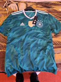Vând Away Jersey Adidas Germany World Cup Russia 2018, Size M