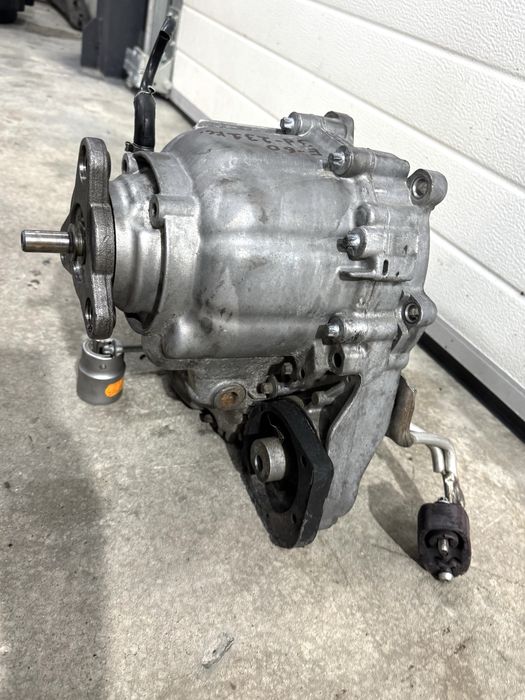 Перфектна раздатка за bmw/бмв 4×4 Е60/61 E90/91/92/93   - ATС300