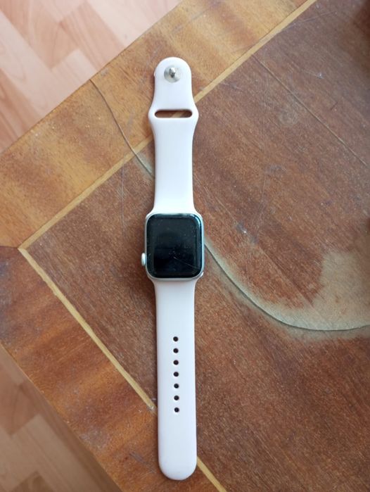 Продам часы Apple Watch