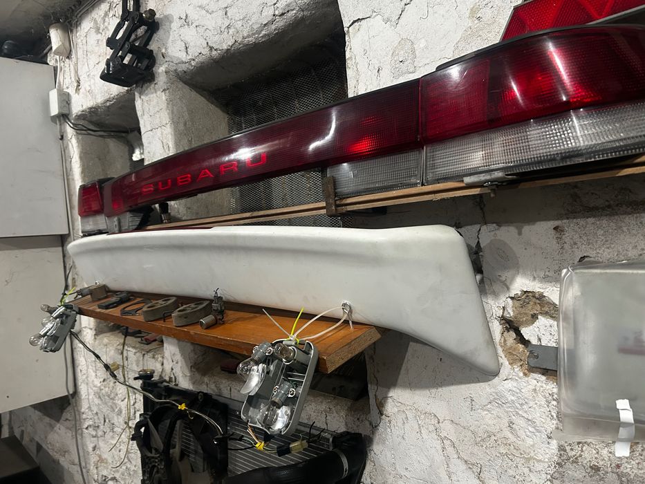 Subaru Legacy 1996 седан на части