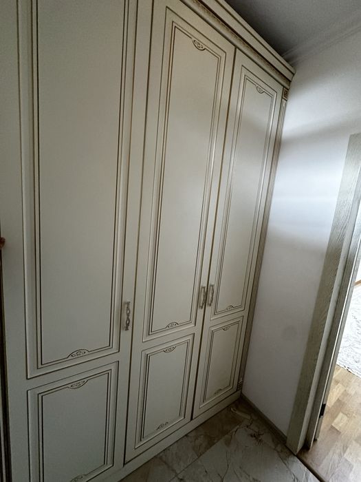 Шкаф в прихожую