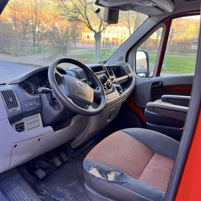 Fiat ducato Vand/schimb cu ceva mai mic cu locuri