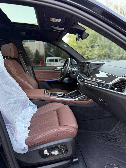 Продается BMW X7 xDrive 40i