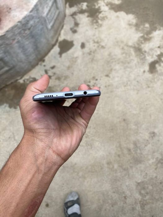 Samsung a 51 xotira 6/128 xolati edial