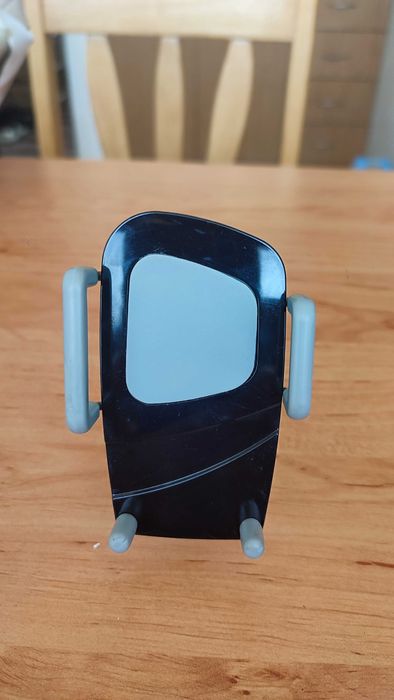 Вакуумен държач за телефон .