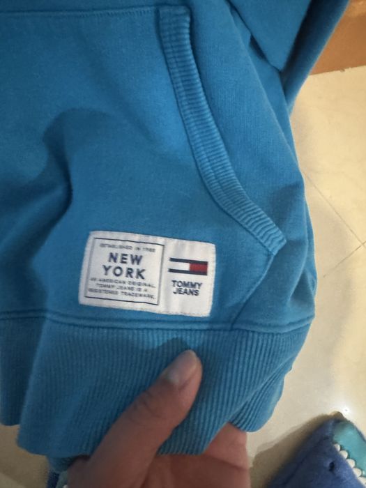 Tommy Hilfiger суичър