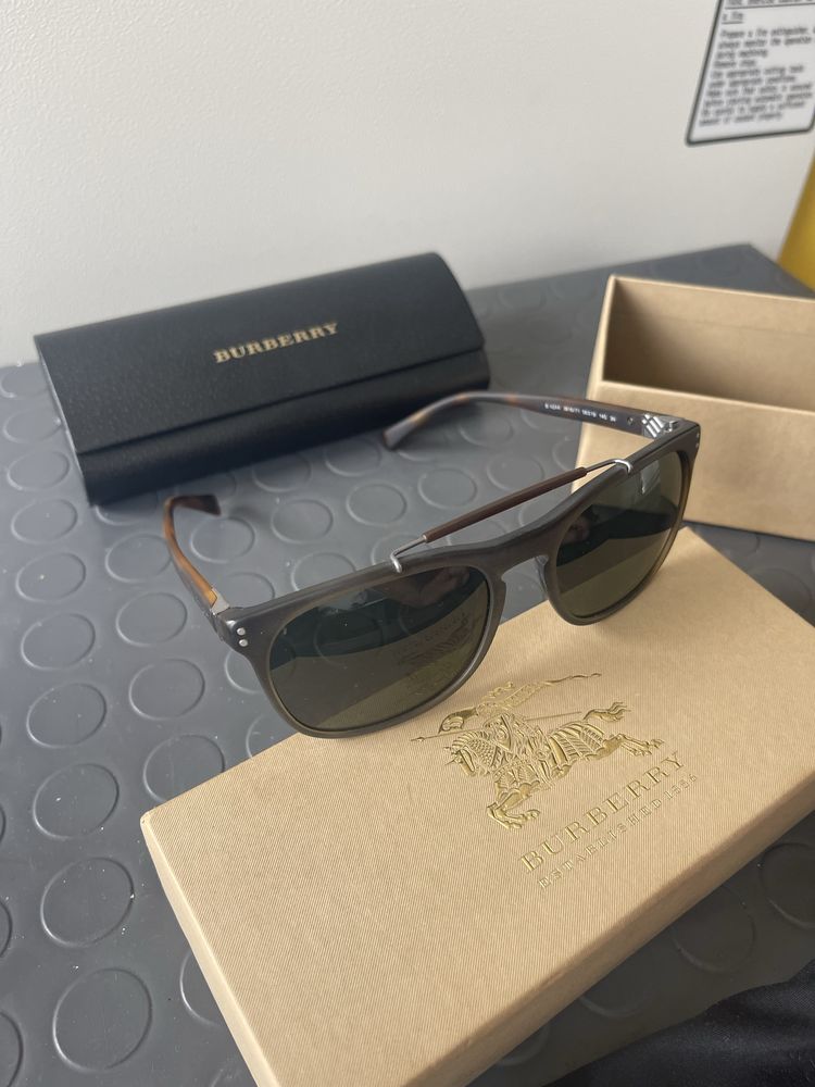 Слънчеви очила Burberry