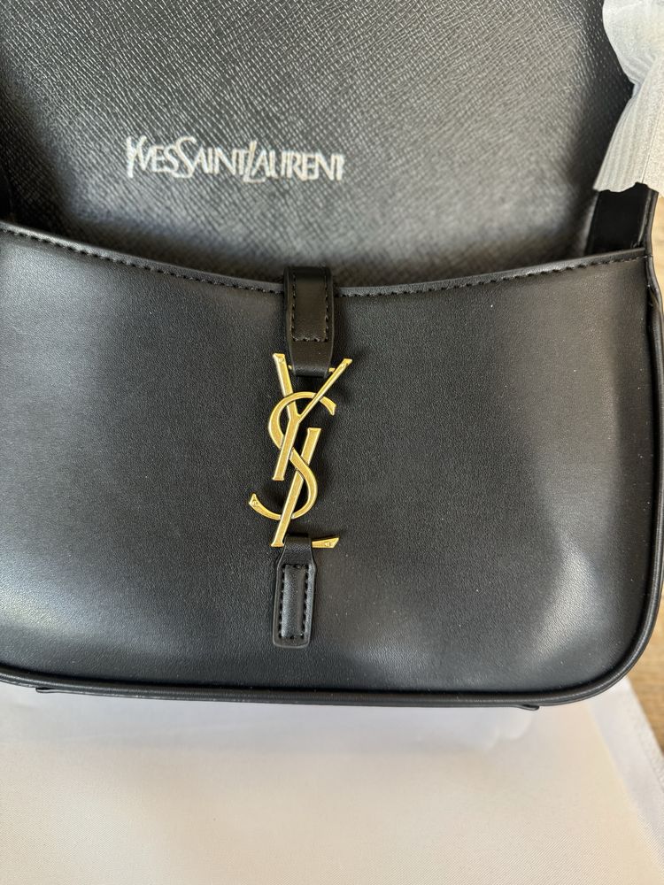 YSL чанта естествена кожа