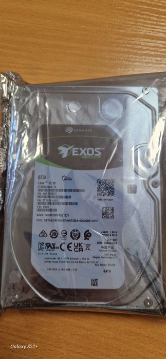 Жёсткий диск 8Тб