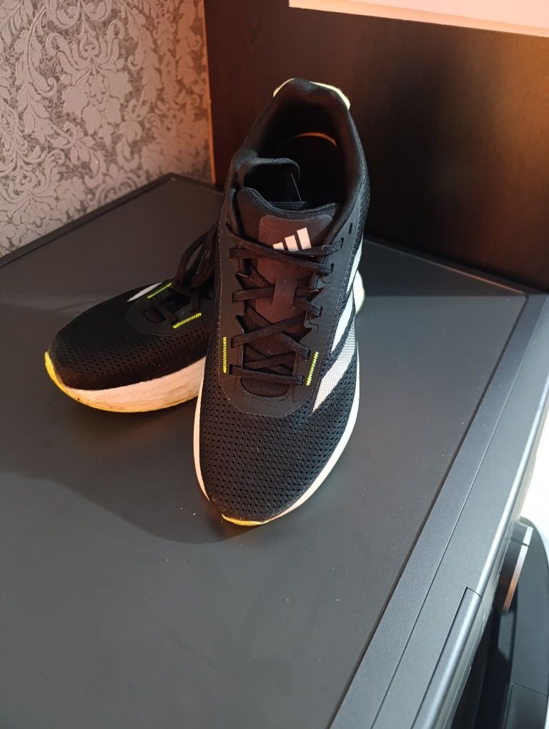 Маратонки Adidas