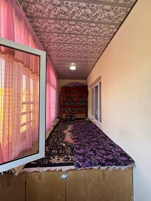 2 xonali kvartira sotiladi