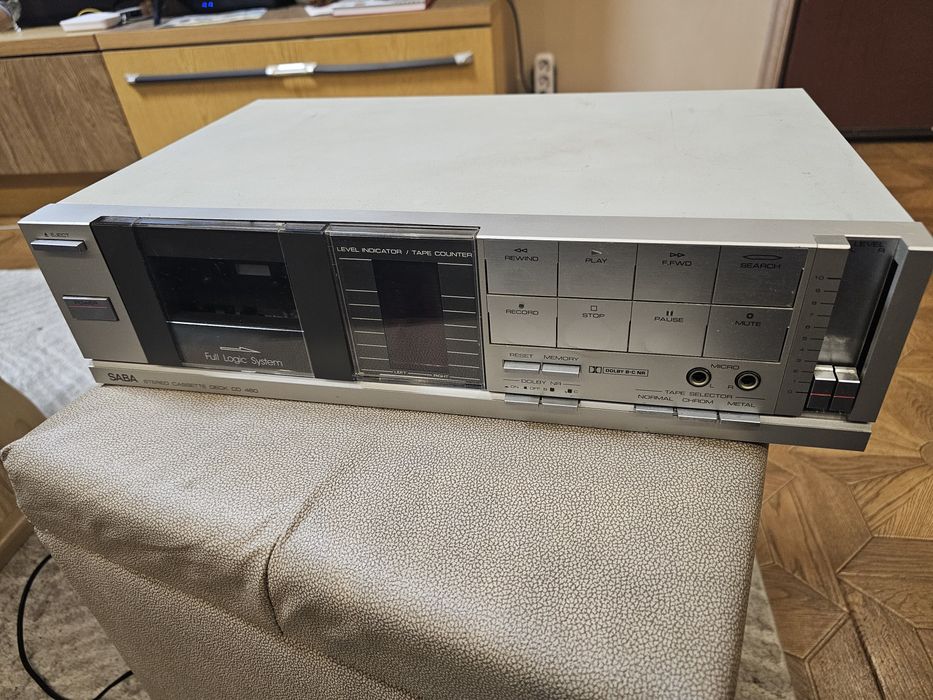 Касетъчен дек SABA