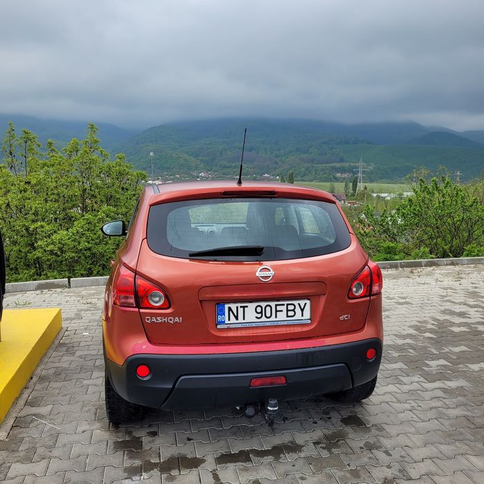 Vând Nissan qashqai