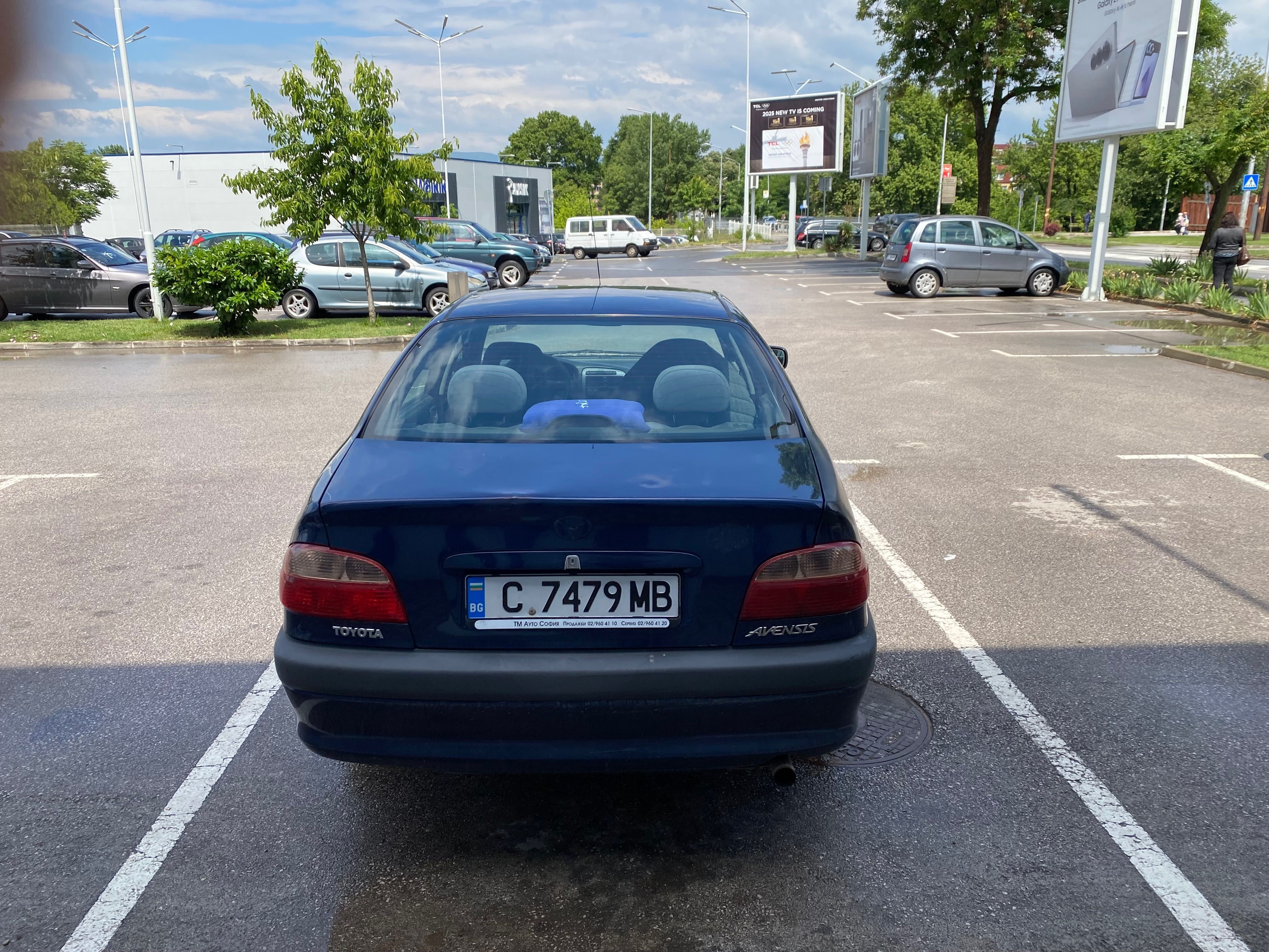 Toyota avensis 1.6vvti 110 к.с. 2002г.