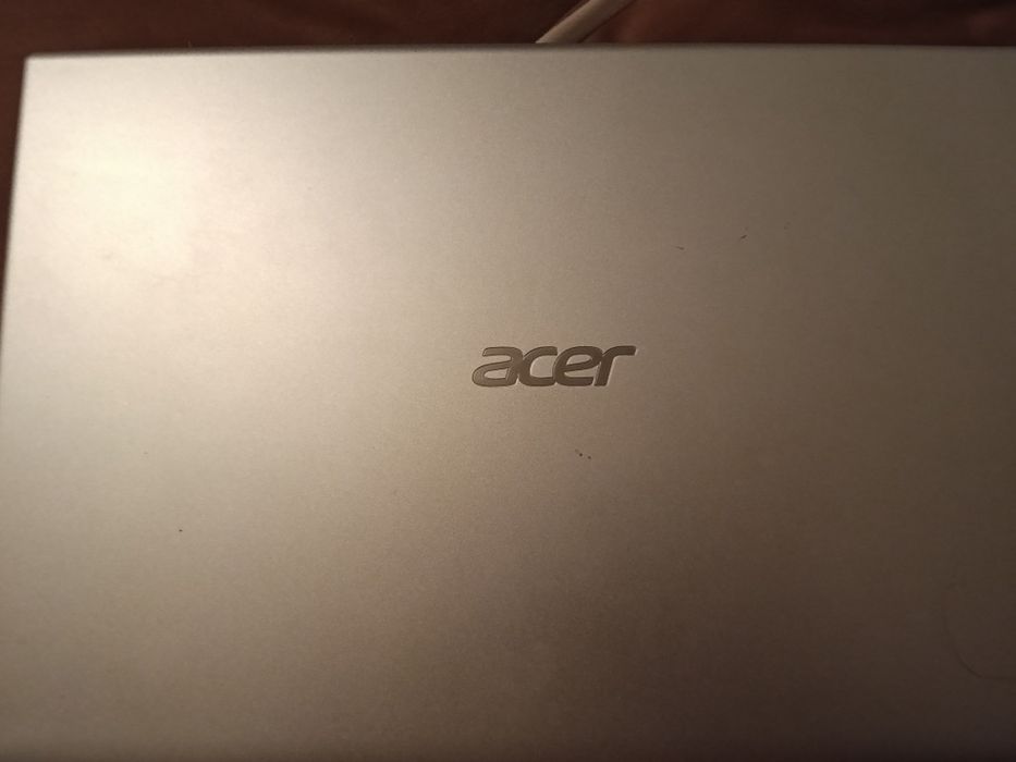Ноутбук acer  продам