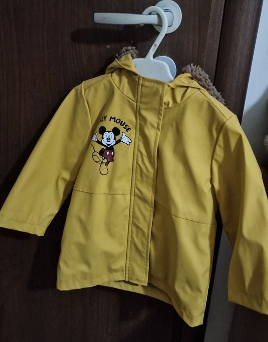 Geacă băiețel mărimea 80 mickey