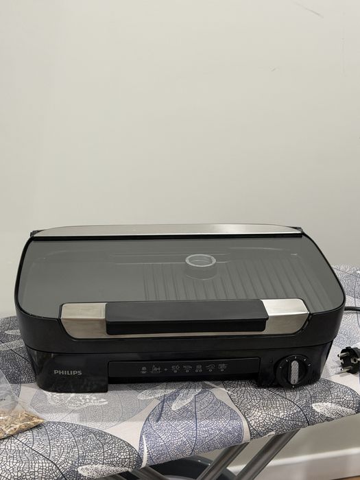 Продам грильницу Philips